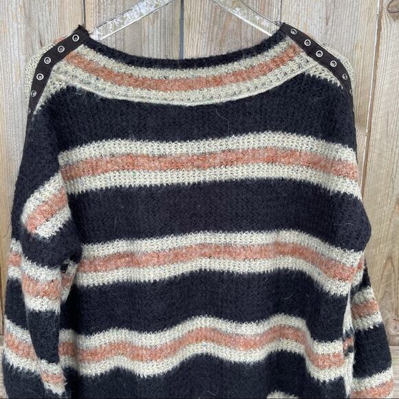 Free People Sid Striped Sweater Oversized Boatneck Eyelet Long Sleeve Tunic XS - Picture 5 of 10